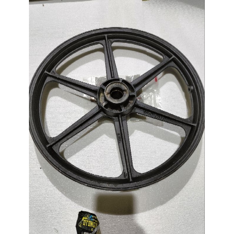 VELG SCORPIONS COPY DEPAN SAJA UNTUK SUZUKI NORMAL