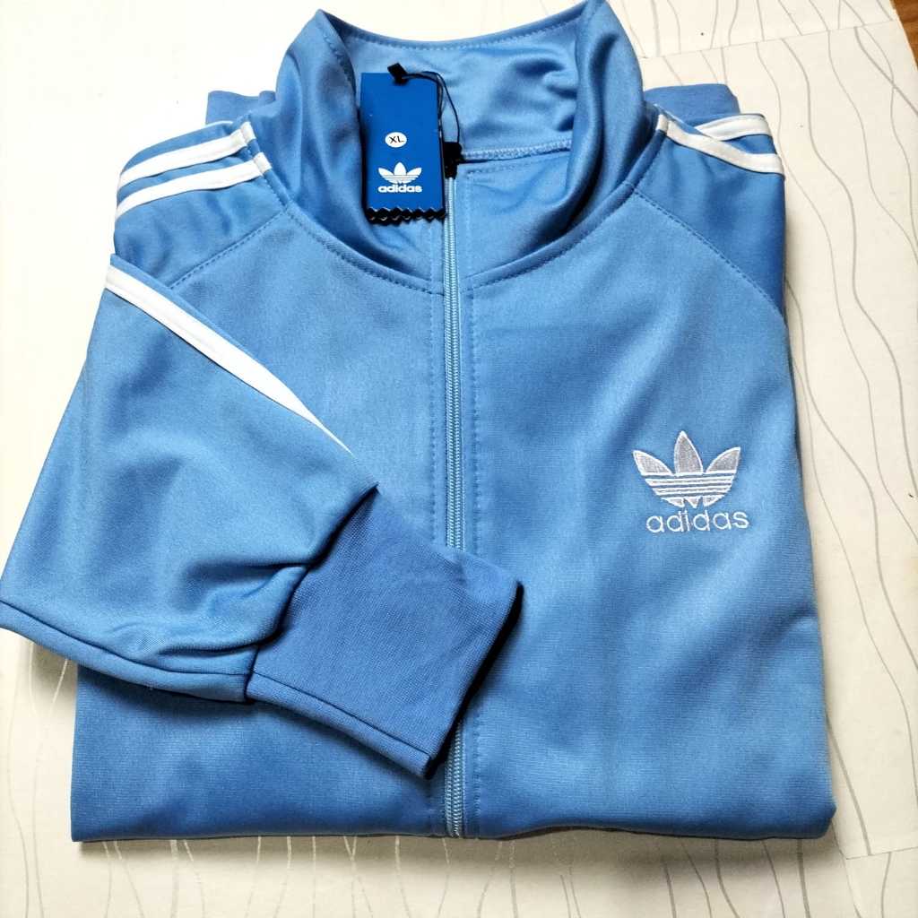zipper adidas tripoiil premium//zipper crewneck warna biru langit bahan loto oversize