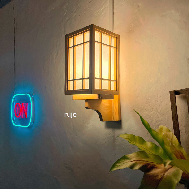 lampu dinding kayu tempel jepang hiasan rumah klasik unik