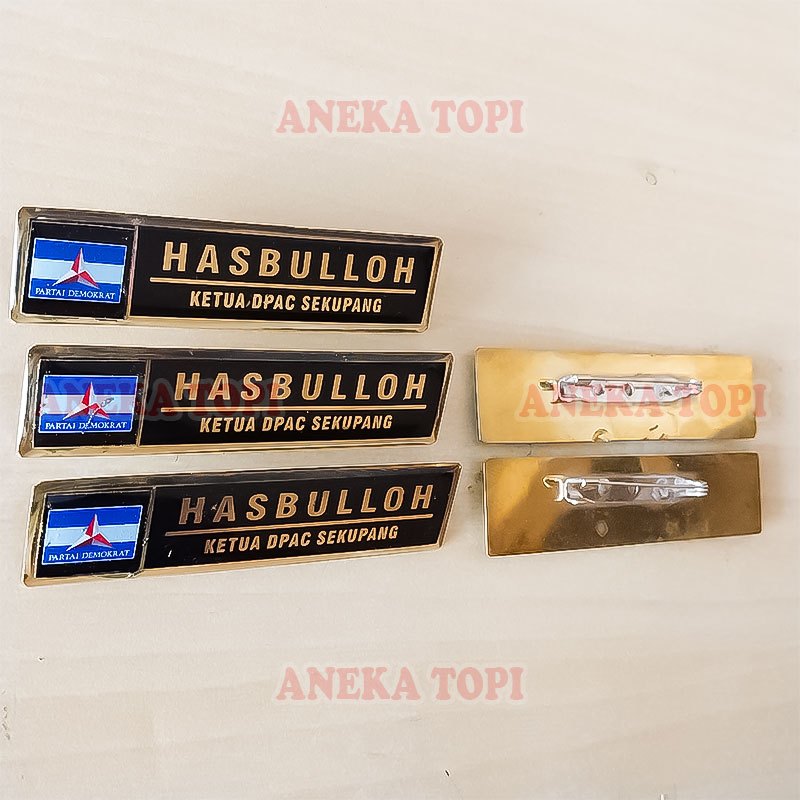 

Name Tag Logo Partai Demokrat Papan Nama Atribut Partai Demokrat - Aneka Topi