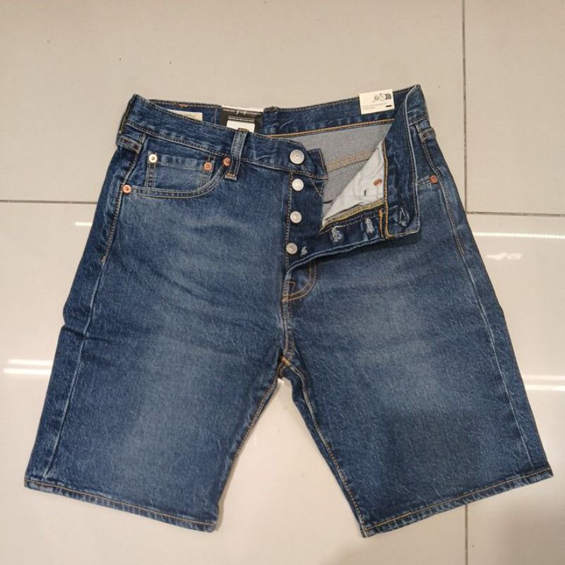 celana pendek 501 levis original