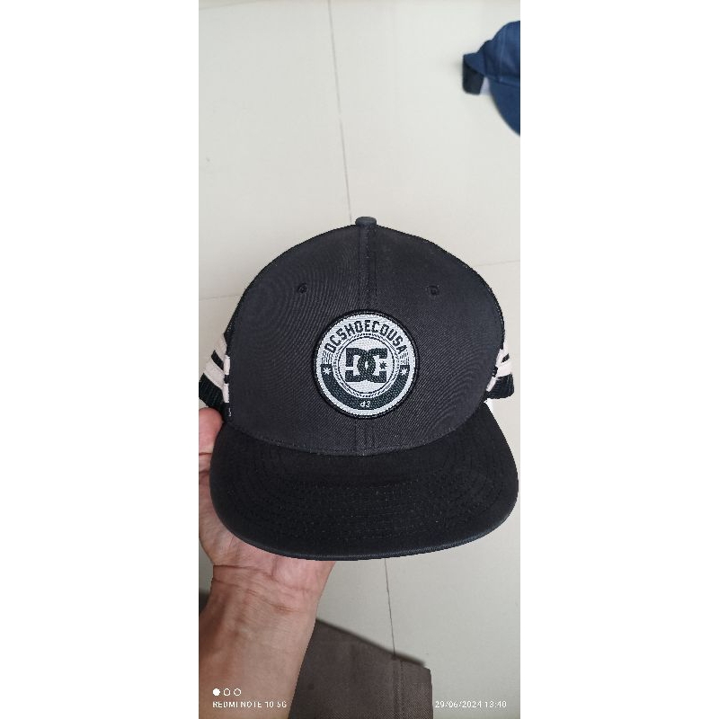 topi DC shoes jaring