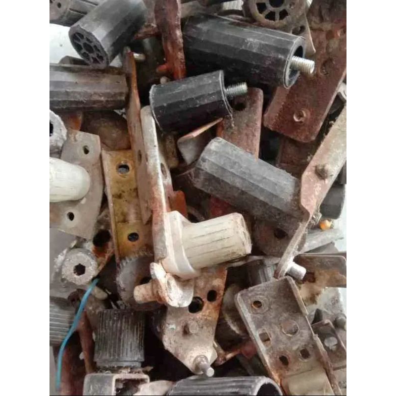 kaki kulkas Polytron 1 pintu ori