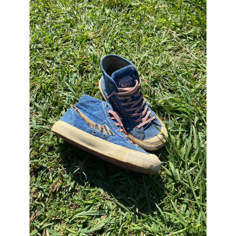 SEPATU COMPASS X JP PATTON
