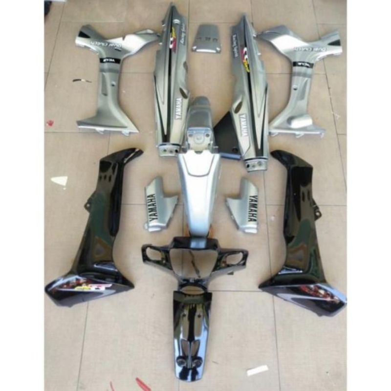 cover body yamaha fizr sstwo silver hitam