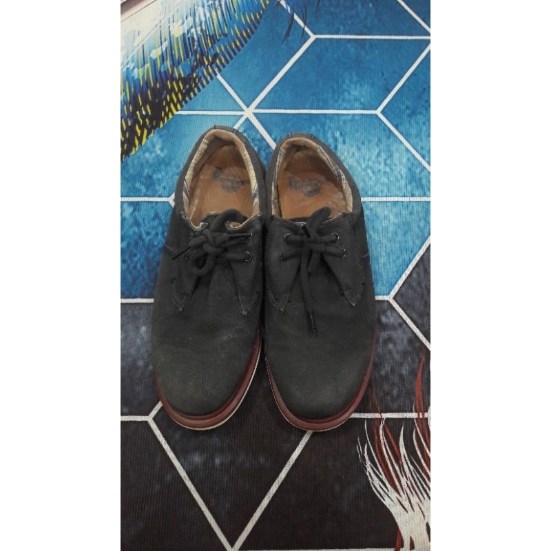 Sepatu Dr martens