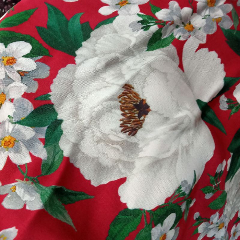 Kain - Kain Katun Silk Motif Bunga Mawar - Kain Satin Silk - Kain Meteran Sks | Harga Per Setengah M