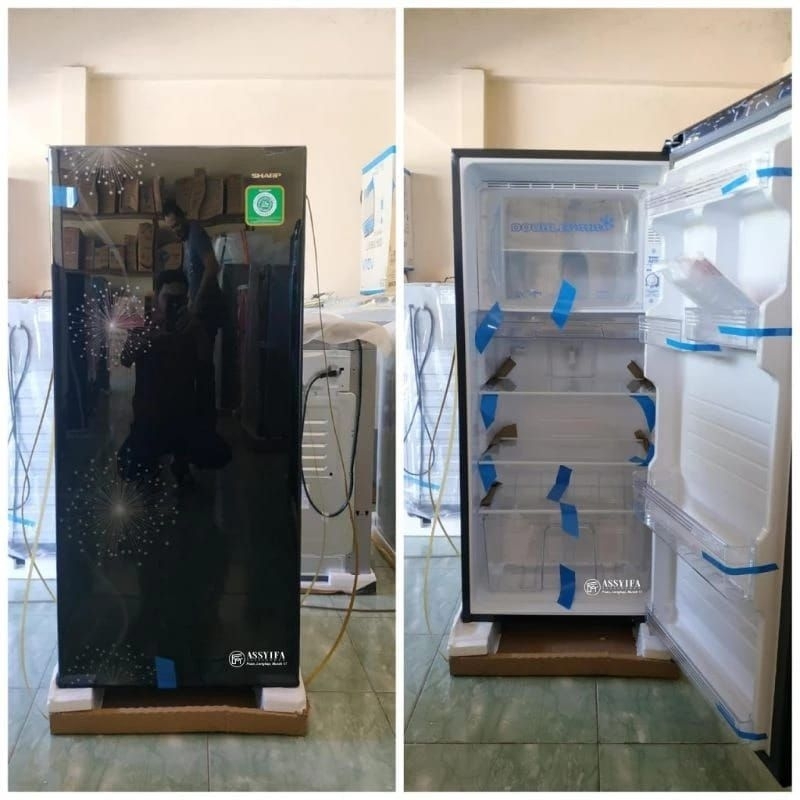 KULKAS SHARP DOUBLE FREEZER PINTU SATU TIPE 195W