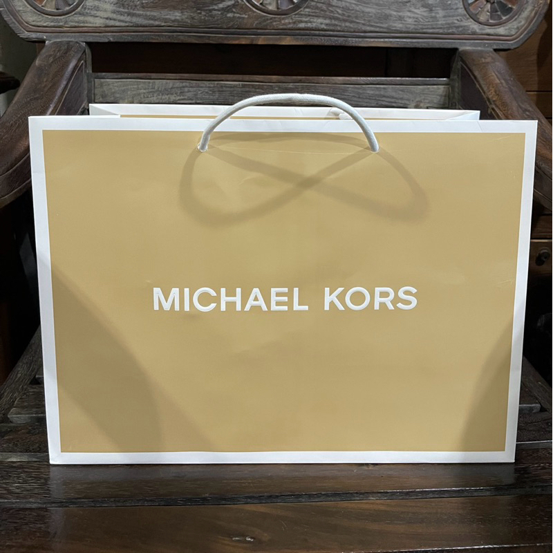 

Paperbag Michael Kors Authentic