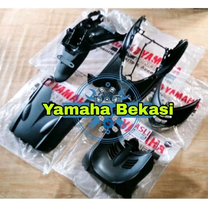 Body kasar fino karbu full set original yamaha dek kasar fino karbu full set original