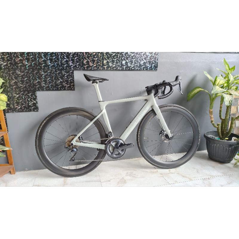 Roadbike polygon Helios A8