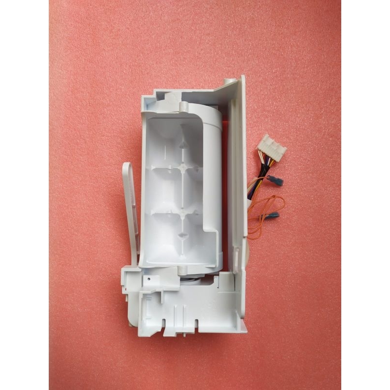 BOX ICE MAKER KULKAS LG INVERTER