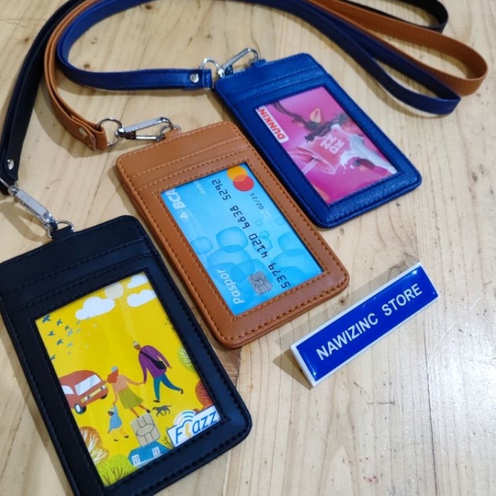 

Beli ID CARD HOLDER KULIT SINTETIS 4 KARTU PLUS TALI