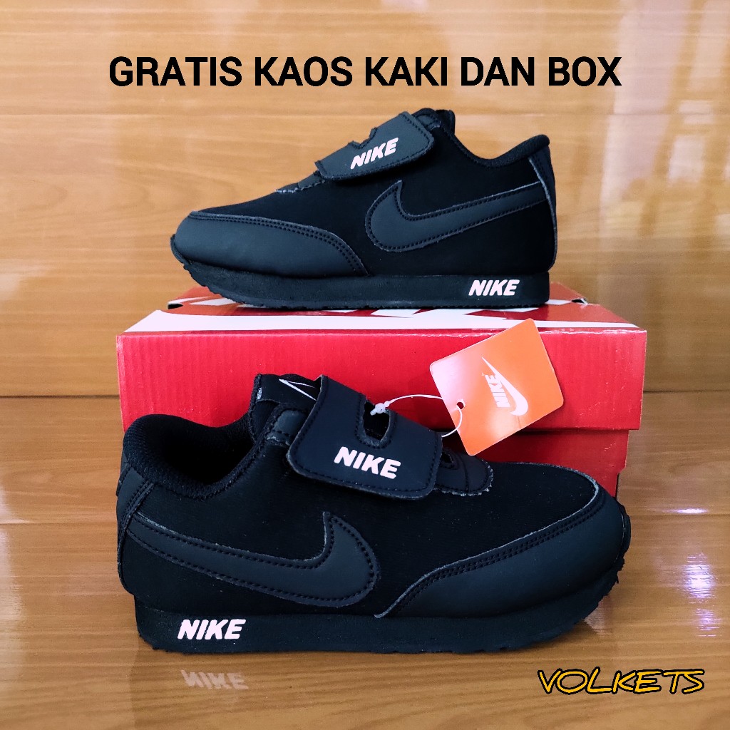 Sepatu Anak Sekolah Full Black Paud TK SD Cewek Cowok Sneakers Anak Usia 1-10 Tahun Ringan Anti Slip