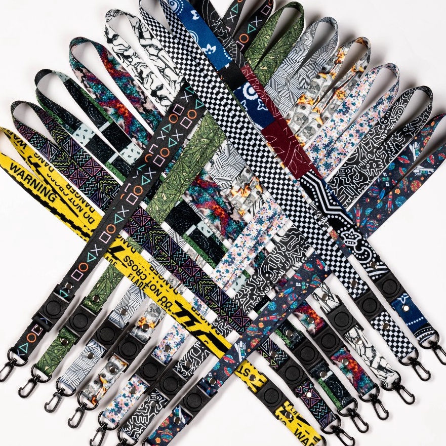 

Termurah Flade Studios Premium Tali Gantungan Keychain Holder Name Tag