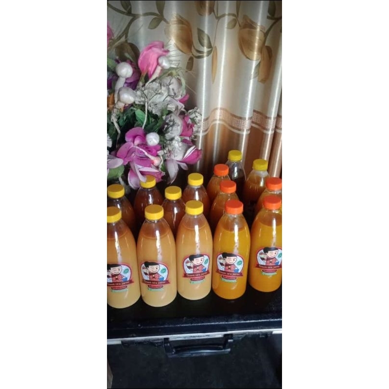 

Jamu kunyit asem tradisional