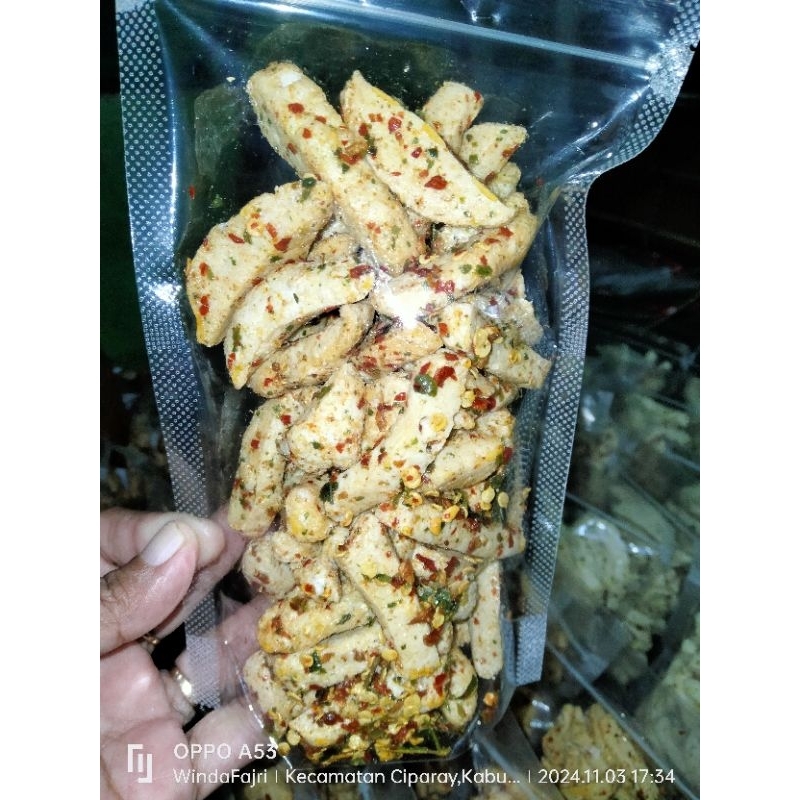 

BASRENG VIRAL/STIK BASRENG PEDAS DAUN JERUK/BASO GORENG VIRAL /STIK BASRENG PEDAS 125gr