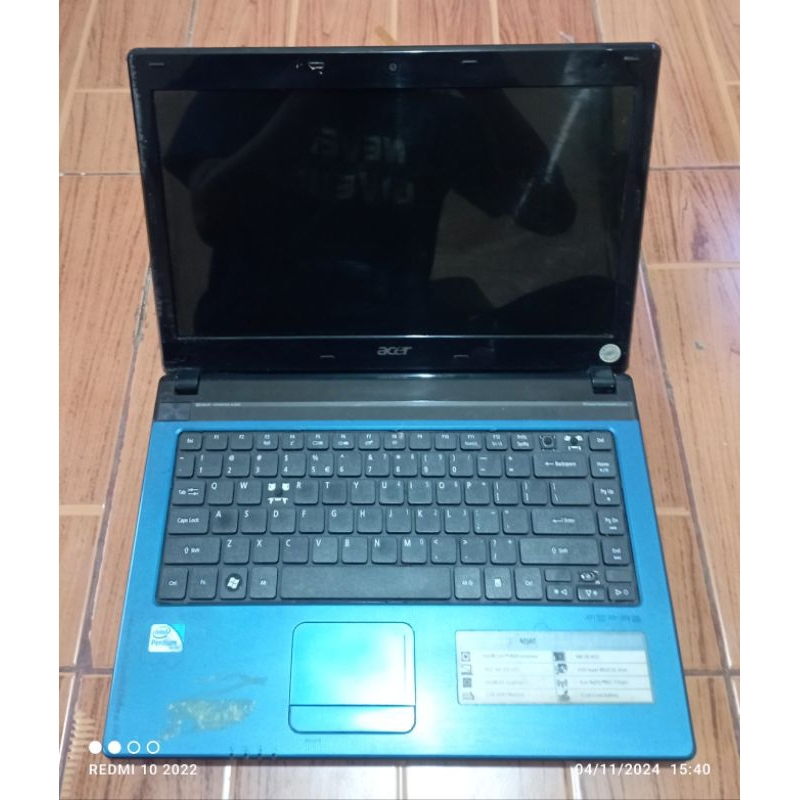 Laptop Acer Aspire 4750Z Intel Pentium DDR3 kondisi matot, tidak ada baterai, Hardisk & Charger