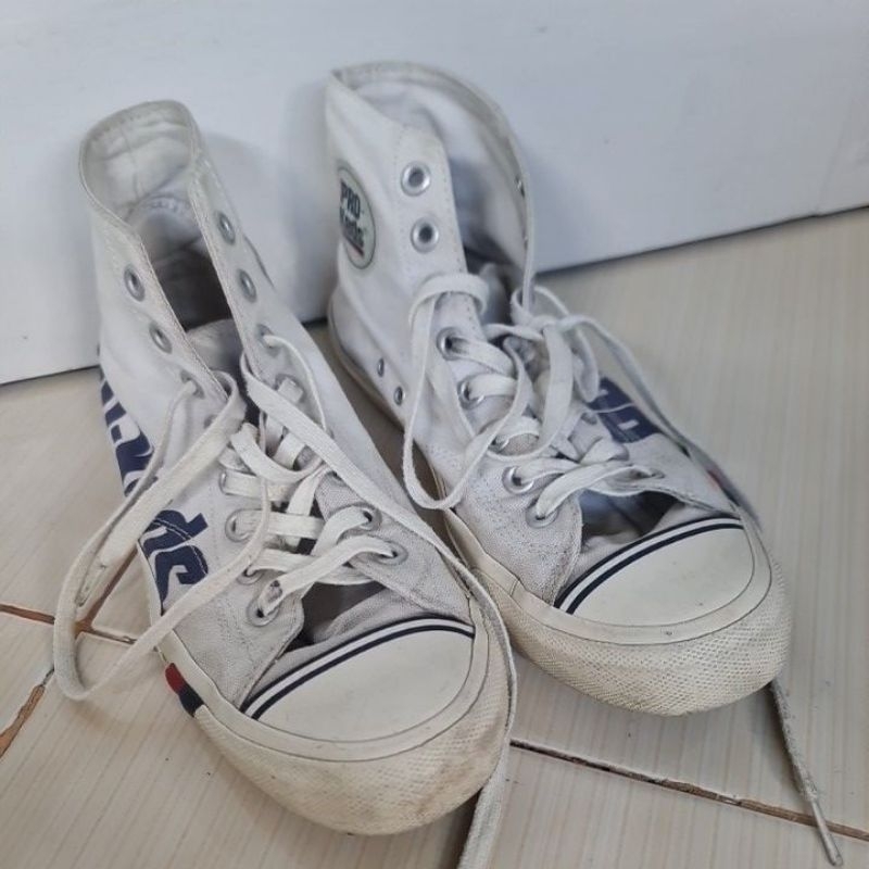 Sepatu KEDS (Pro KEDS high)