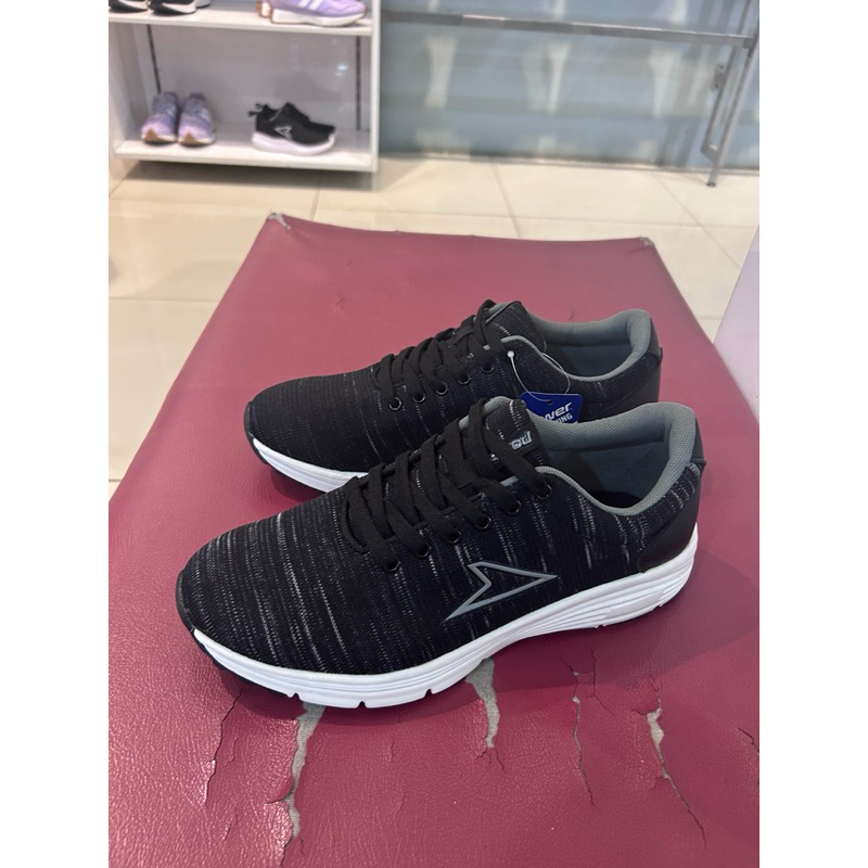 Sneakers pria bahan kanvas 8286168 Merek Power Bata