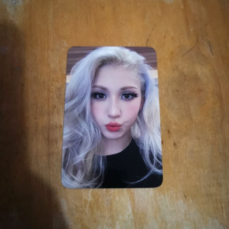 Photocard Somi Album XOXO