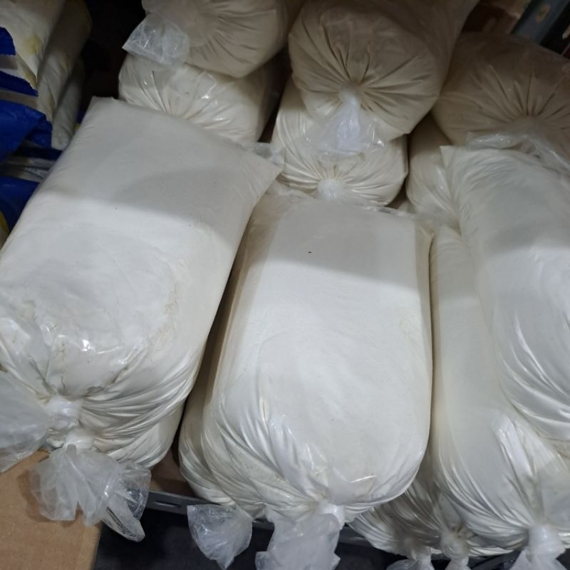 

Tepung Timbangan Segitiga Lenca Merah 1 Kg