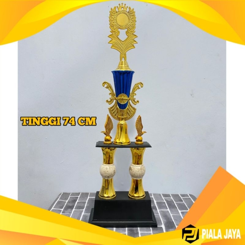 PIALA KAKI DUA SATUAN CK IMPORT BESAR PIALA KEJUARAAN