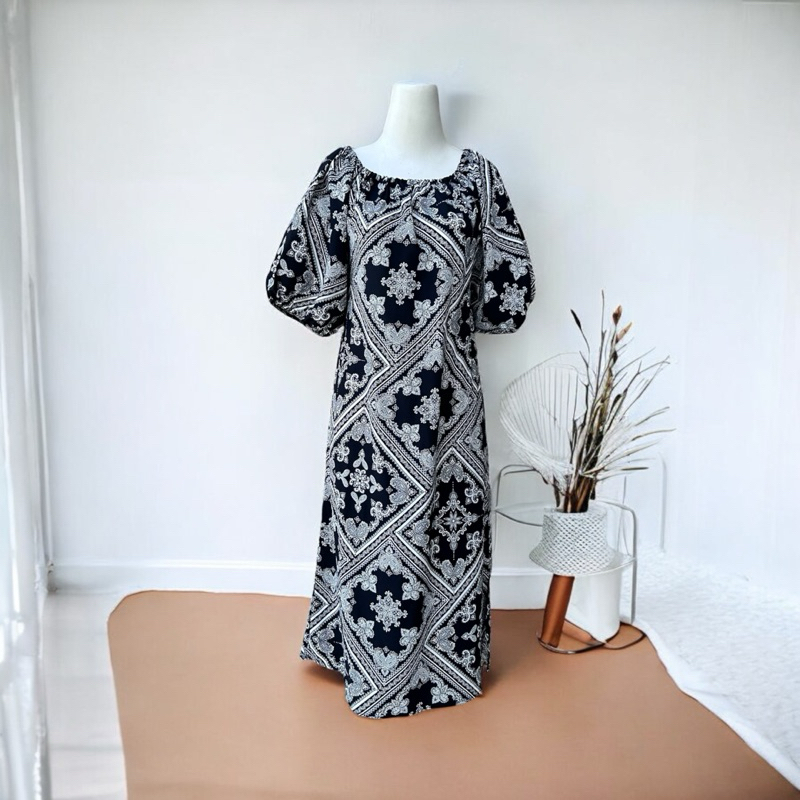 Dress Hitam Batik Lengan Balon