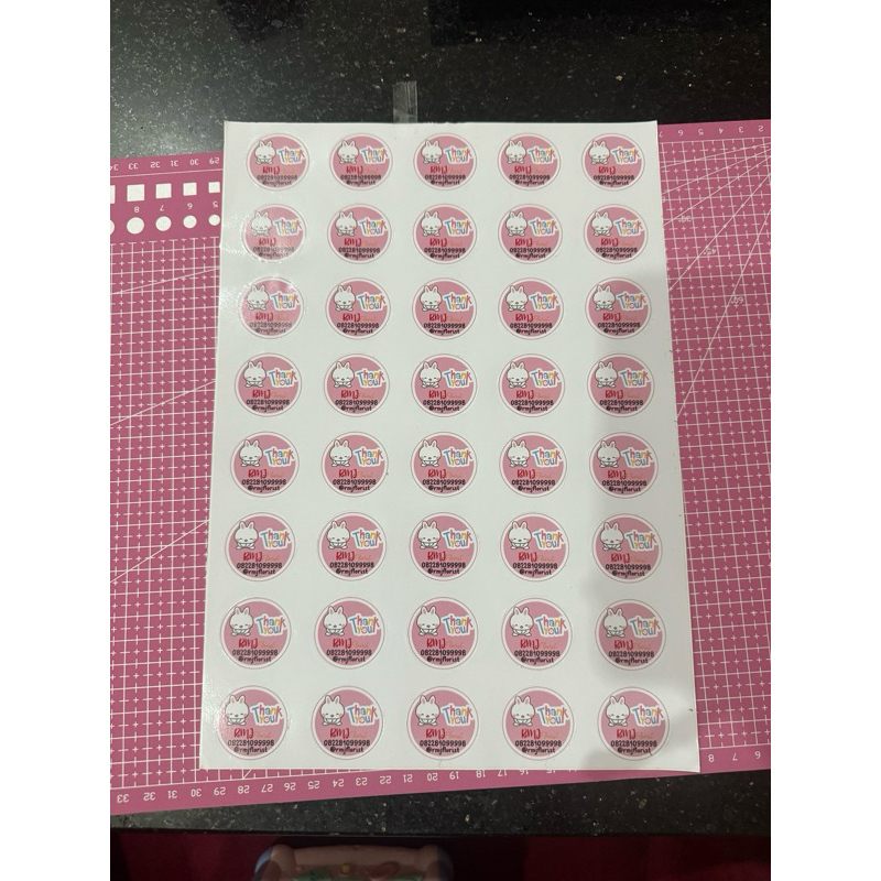 

Cetak Stiker Termurah!!Stiker Nasi Box Stiker Nama Stiker Terimakasih dll Cutting Bentuk Lingkaran