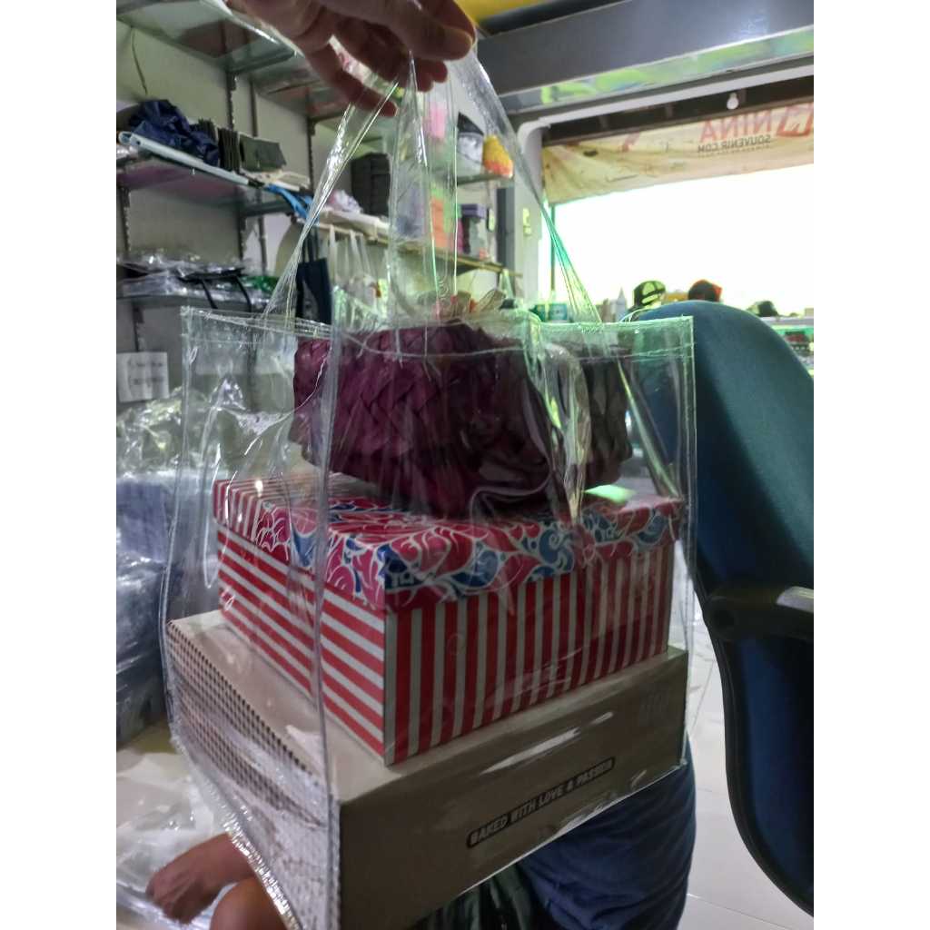 

22x30x22 Mikhayla Bag Ready Stok / Tas Hajatan Haul Aqiqah Wedding Box Mika / Tas Mika Bening Transparan Tebal, Souvenir Ulang Tahun, Hampers Aqiqah, Tas Snack Ultah Kue Lebaran