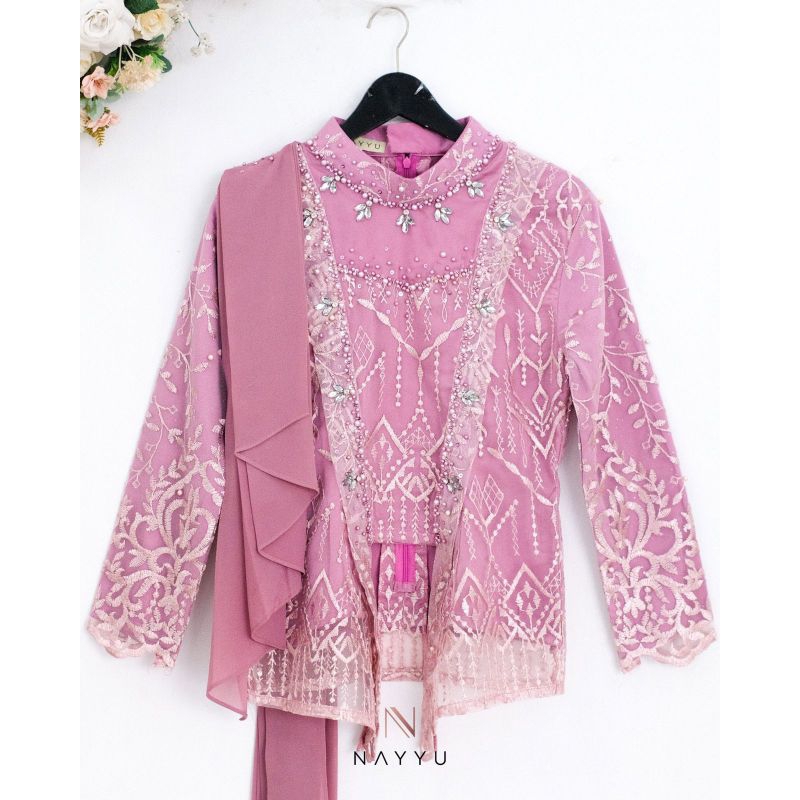 Atasan Kebaya Brokat Payet