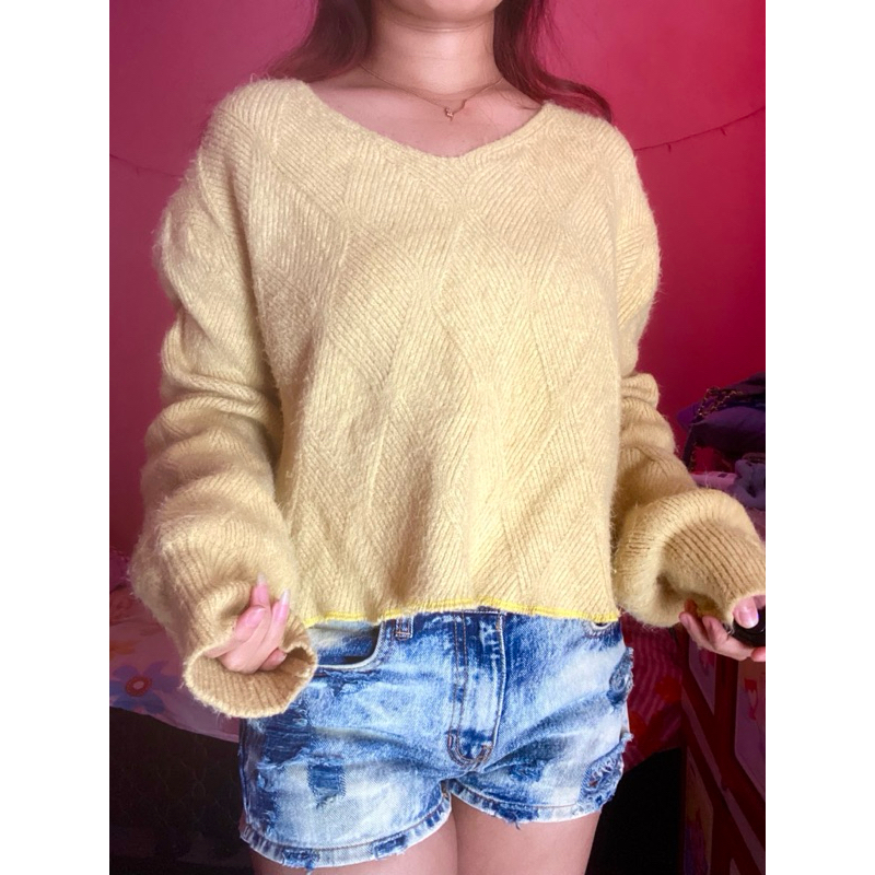 sweater crop lengan balon sweater wanita sweater fuzzy sweater bulu