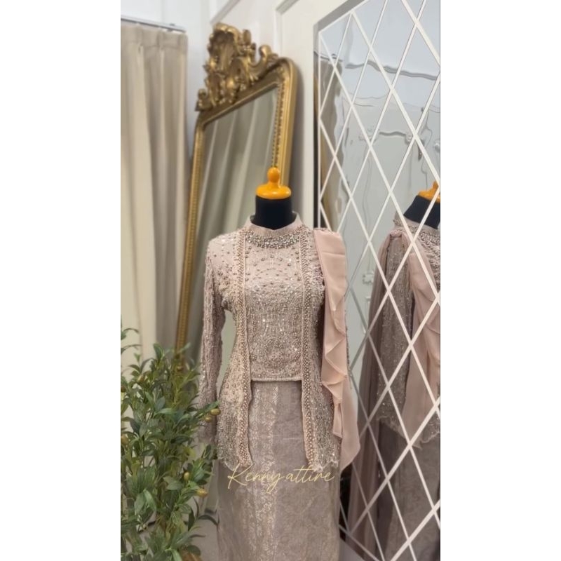 Sewa Kebaya Nude Pink