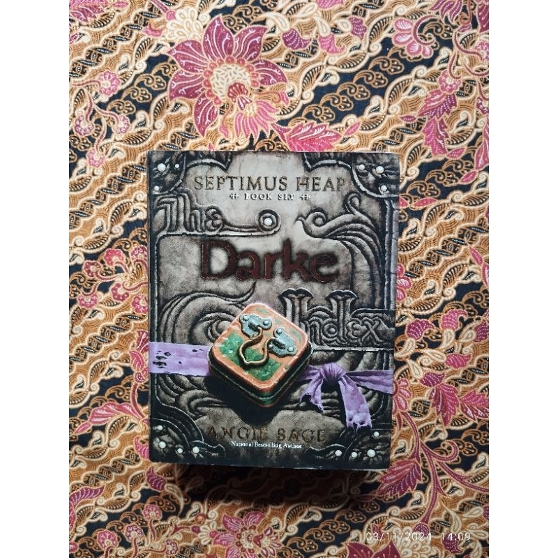 Buku Novel: Septimus HEAP DARKE Buku 6 ° Angie Sage °