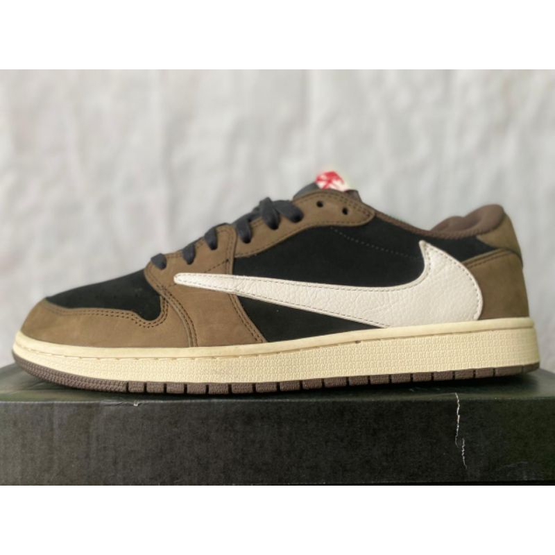 Sepatu Second ORIGINAL Nike AJ Travis Scott size 45-46