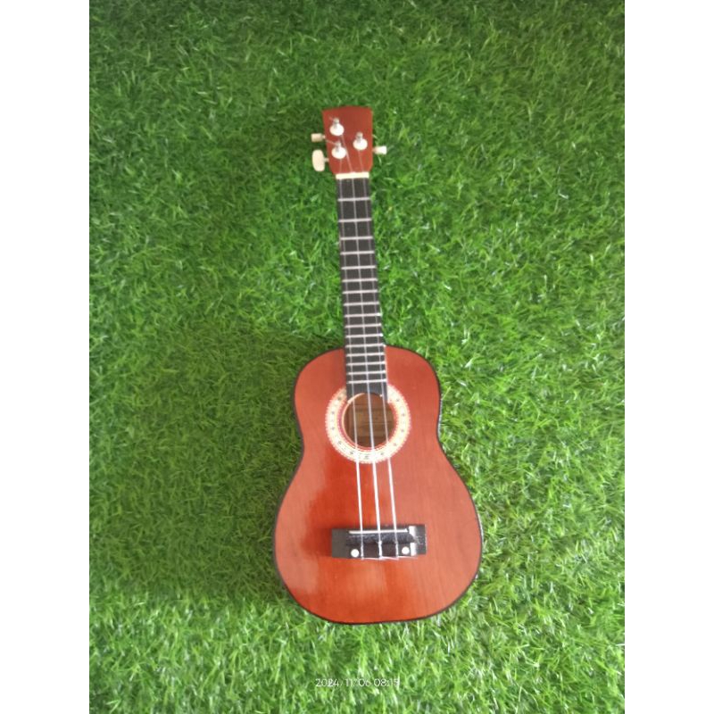 UKULELE SENAR 3 PACKING KAYU