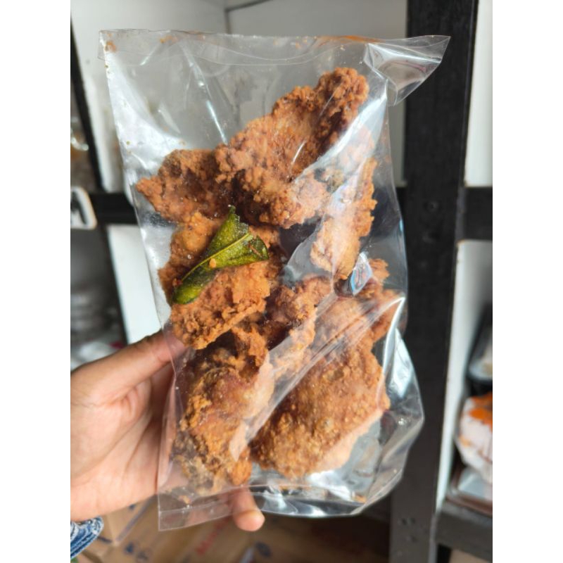 

keripik kulit ayam