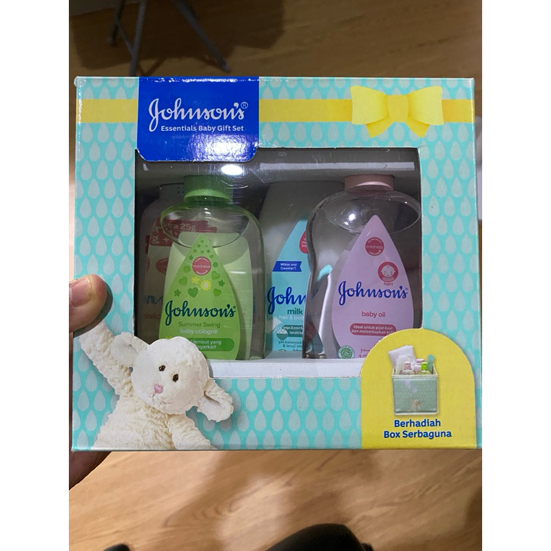 Johnson’s n johnson’s gift set