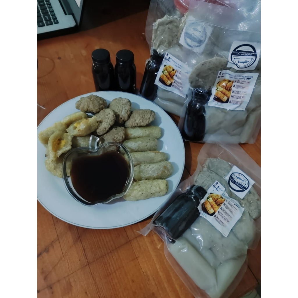 

pempek palembang asli ikan tenggiri