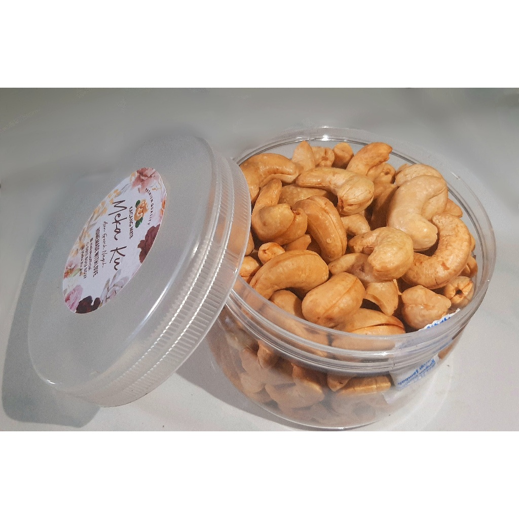 

PROMO!!! KACANG METE GORENG BAWANG SUPER PREMIUM (HOMEMADE)