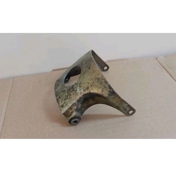 DUDUKAN SPAKBOR DEPAN TIGER REVO TIREV ORIGINAL SECOND COPOTAN