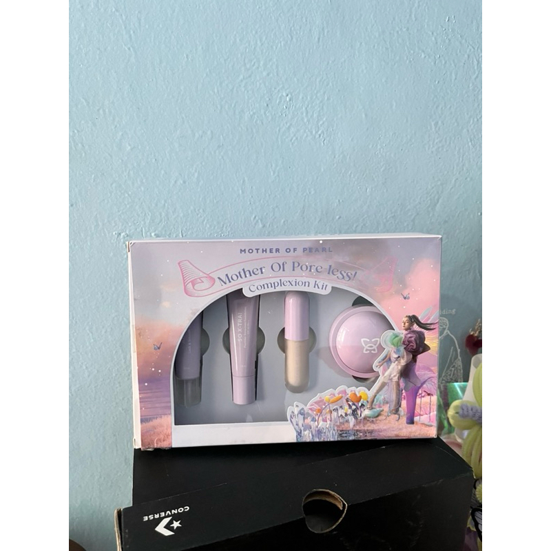 Complexion Kit Mother Of Pearl (MOP) Light Warm Set