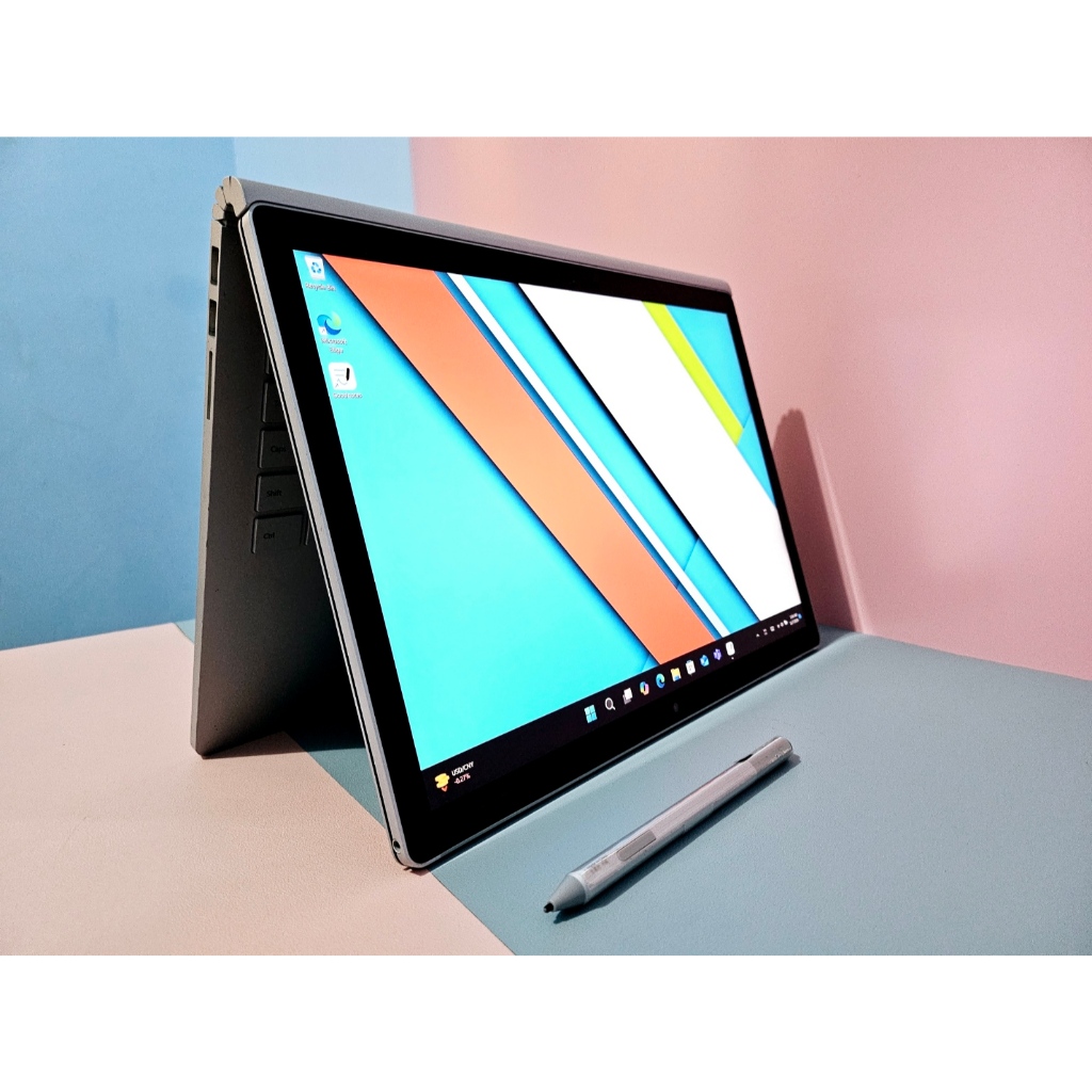 Microsoft Surface Book 3 Core i5-1035G7 3K Touchscreen + Surface Pen