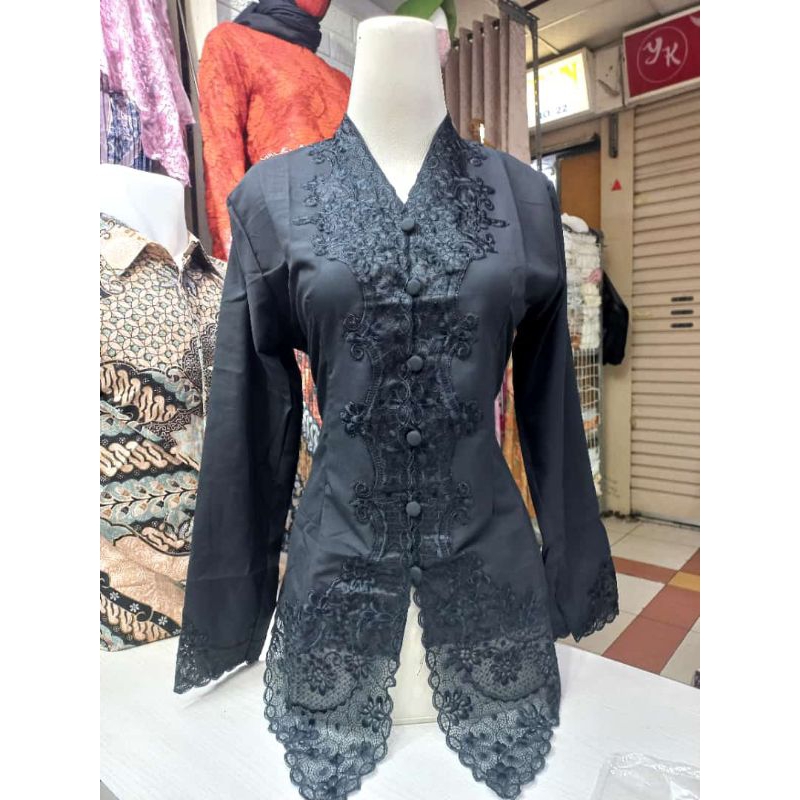 Kebaya encim modern bahan katun 30 S motif Betawi bunga polos , seri warna Hitam, Merah cabe, Hijau 