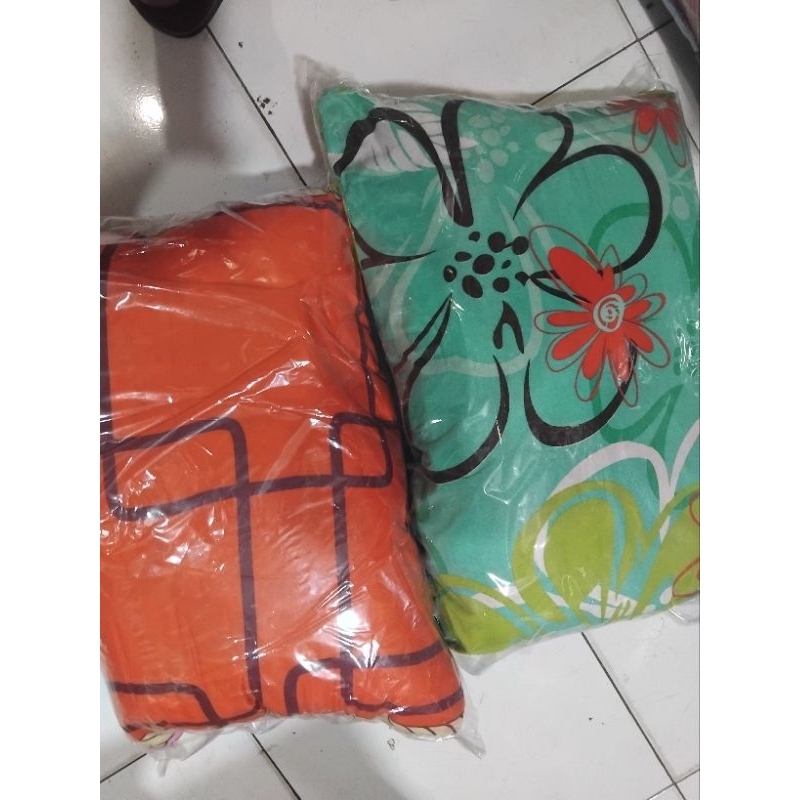 bantal kapuk / kapas