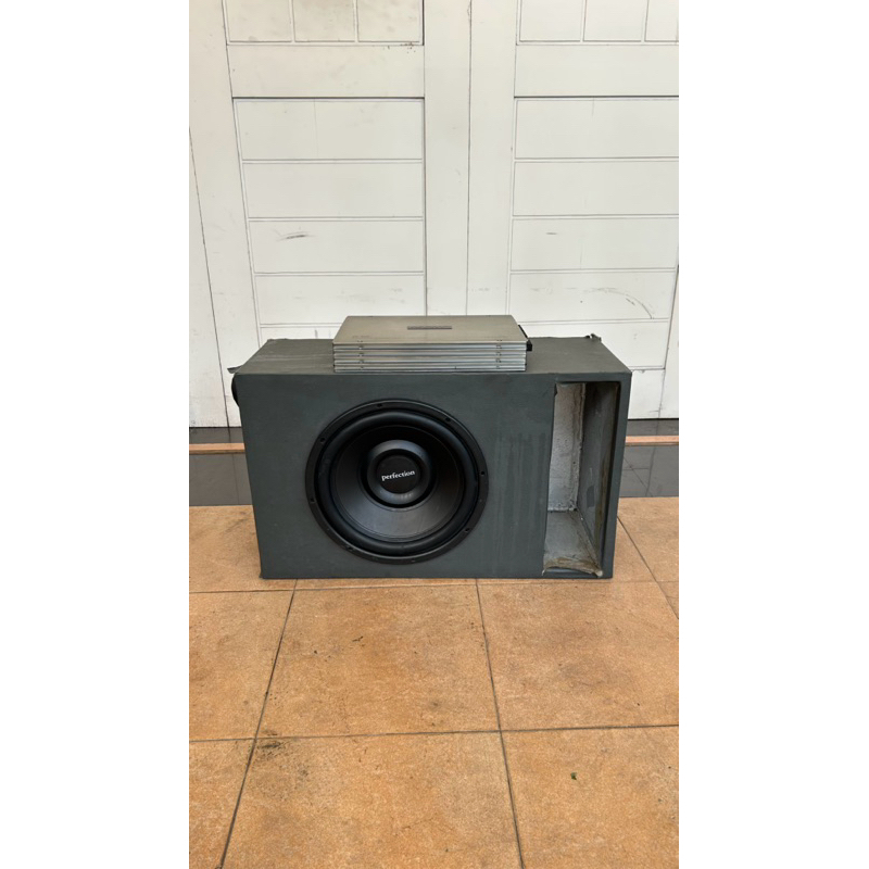 Subwoofer mobil 12in perfection, power embassy EA-460 4 Channel