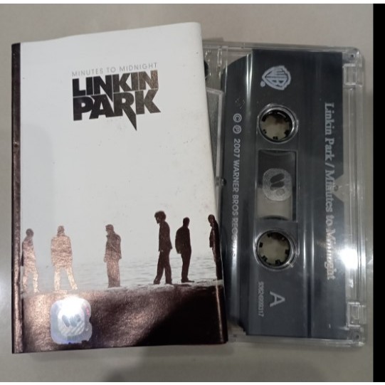 kaset pita linkin park minutes to midnight