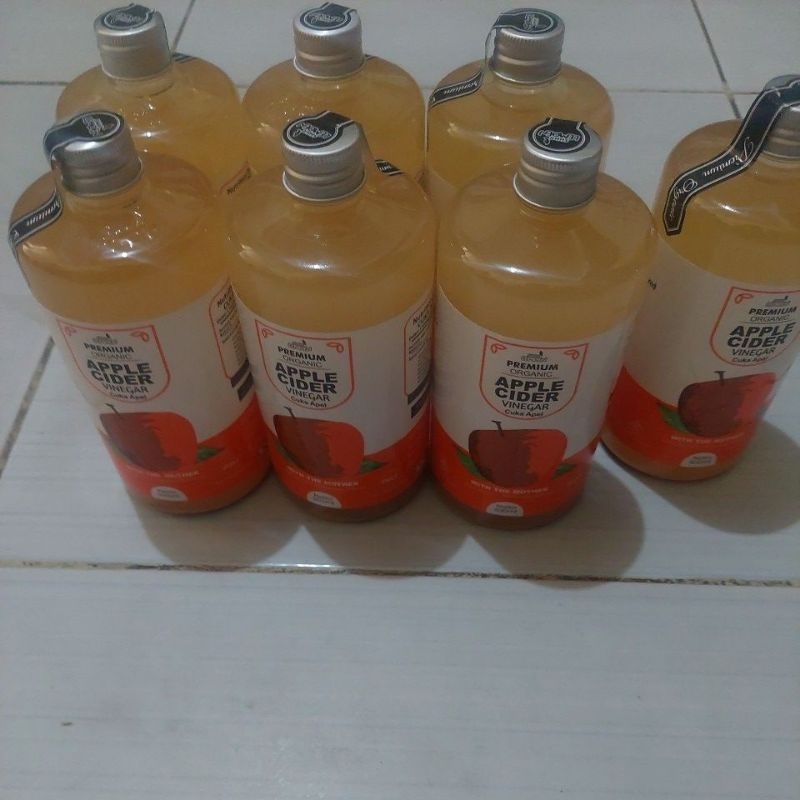 

CUKA APEL LINK KHUSUS 9 BOTOL CUKA APEL 500 ML BY SUUR LEMOEN ID