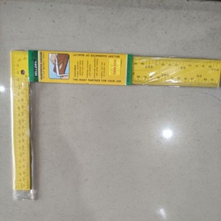 

SELLERY Penggaris Siku L 200mm x 300mm ( 20cm x 30cm ) /Penggaris Siku Plat L by SELLERY