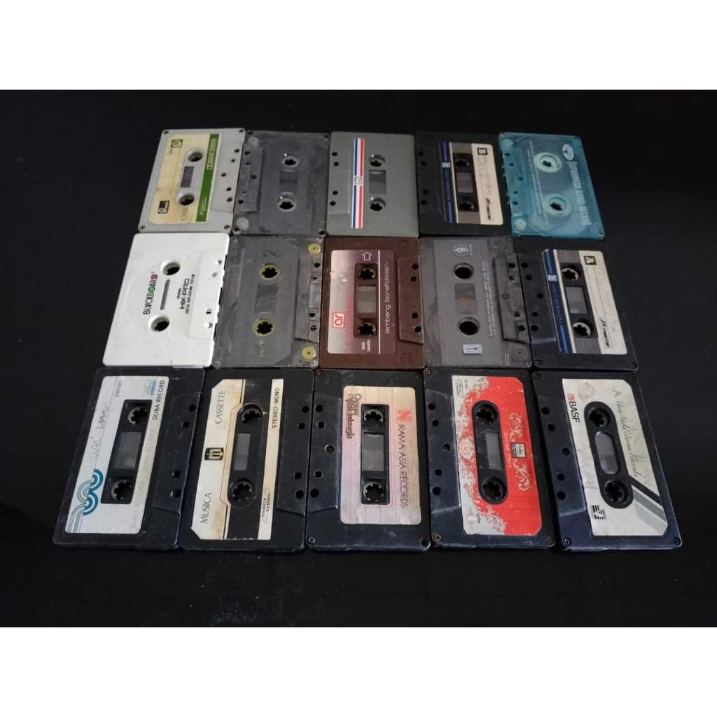 Kaset Pita Bekas Untuk Hiasan Dekorasi Random Tanpa Mika
